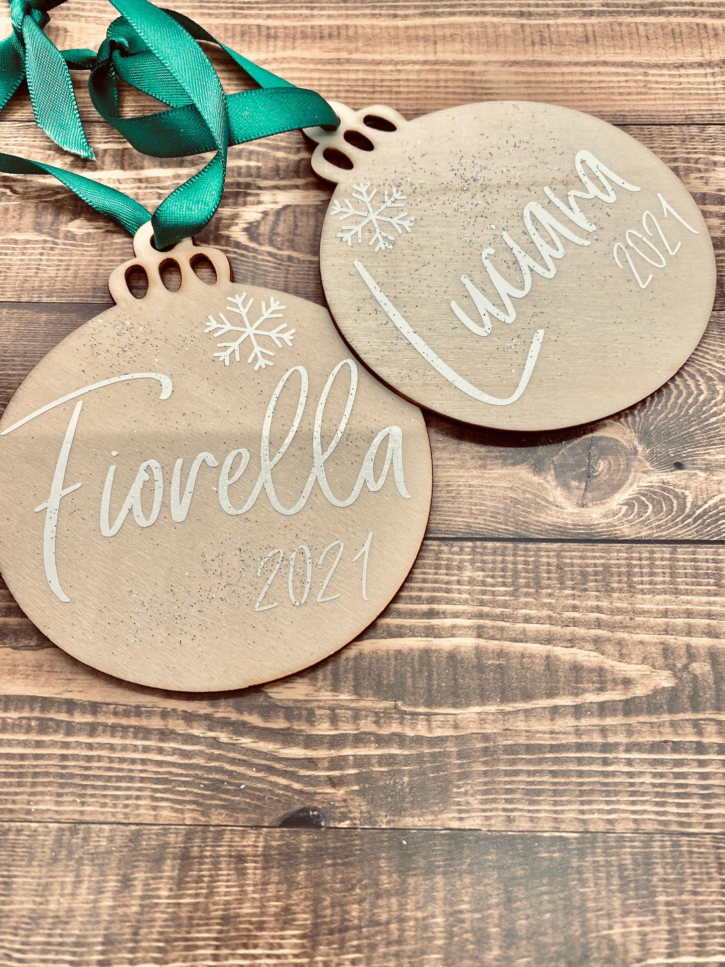 Personalized Christmas Ornament Decals: DIY Wedding & Anniversary Favors